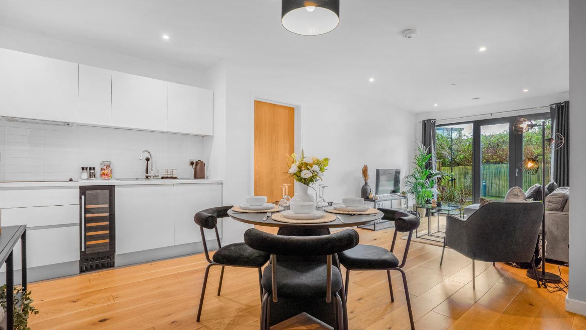 Axium Escape- 2 Bed Apartment, Birmingham City Centre 외부 사진